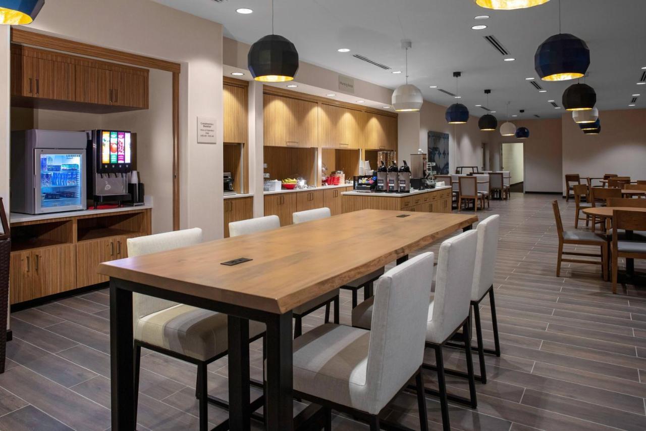 Towneplace Suites By Marriott Orlando Airport מראה חיצוני תמונה