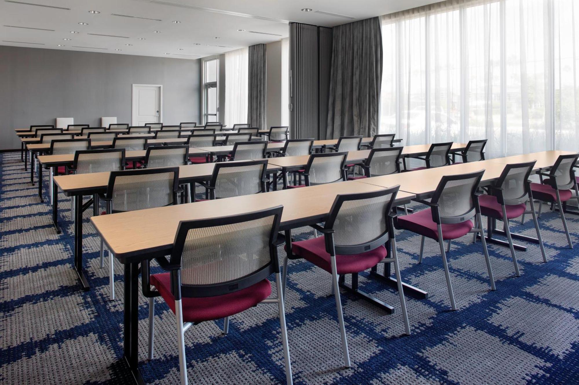 Towneplace Suites By Marriott Orlando Airport מראה חיצוני תמונה